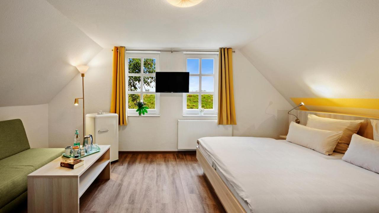 Hotel Deichinsel Шиллиг Экстерьер фото